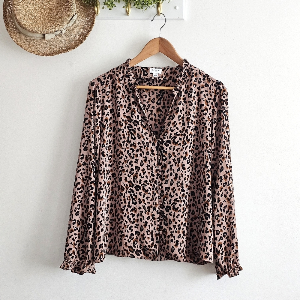 J.Crew Leopard Print Ruffle Neck Blouse Size L Button Front Long Sleeve